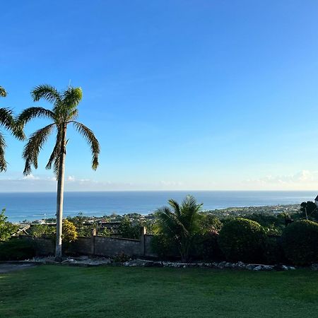 Sunshine Lodge: Your Home Away From Home Montego Bay Exterior foto